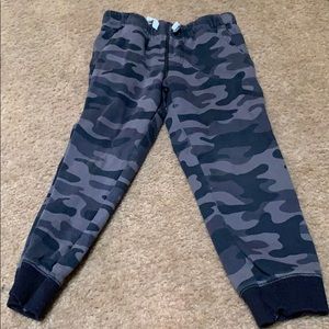 Camo boys pants